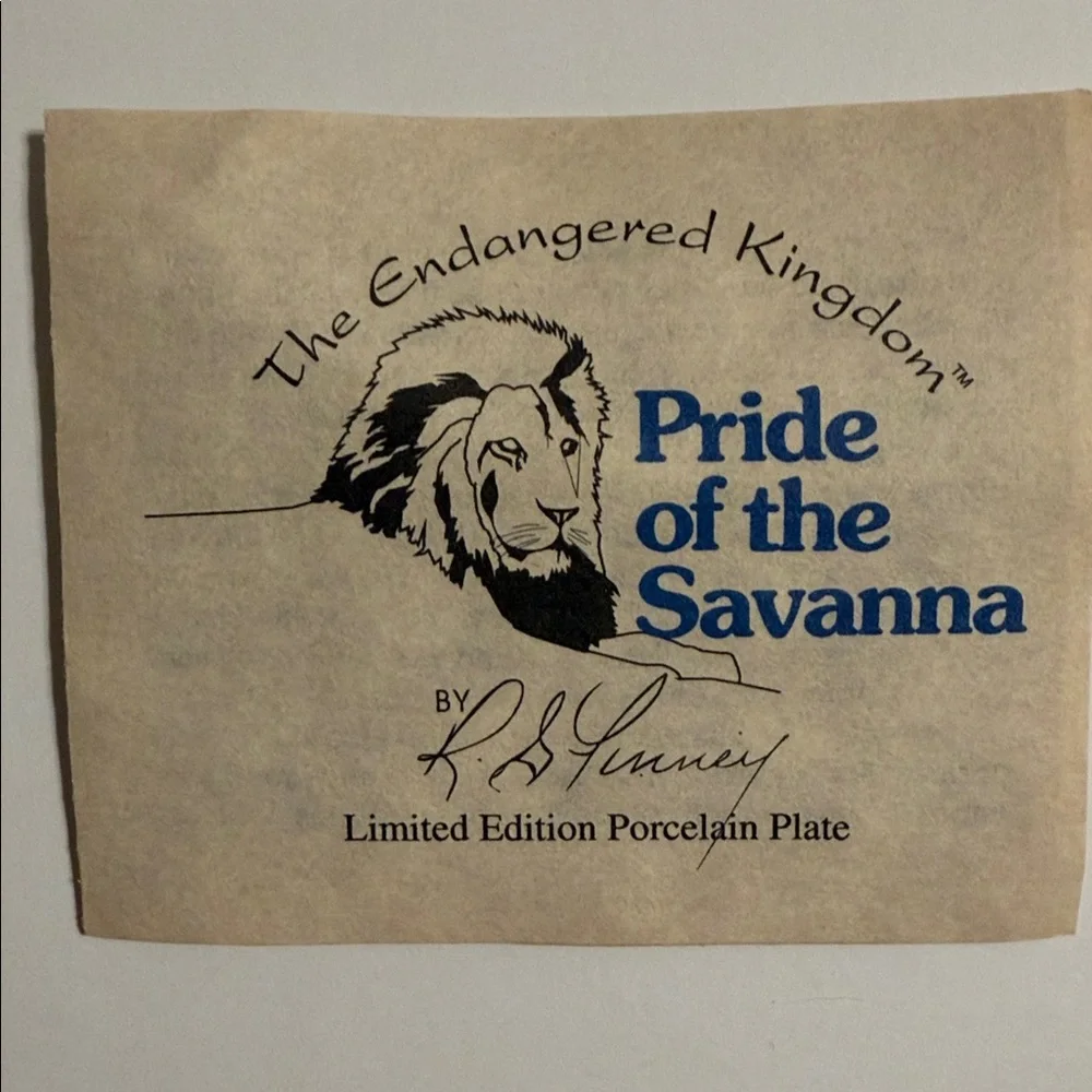 Vintage.FLEETWOOD Collection. Endangered Kingdom. PRIDE OF SAVANNA. Plate A 1710